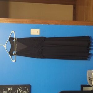 Formal dress black with dalions with rimestones